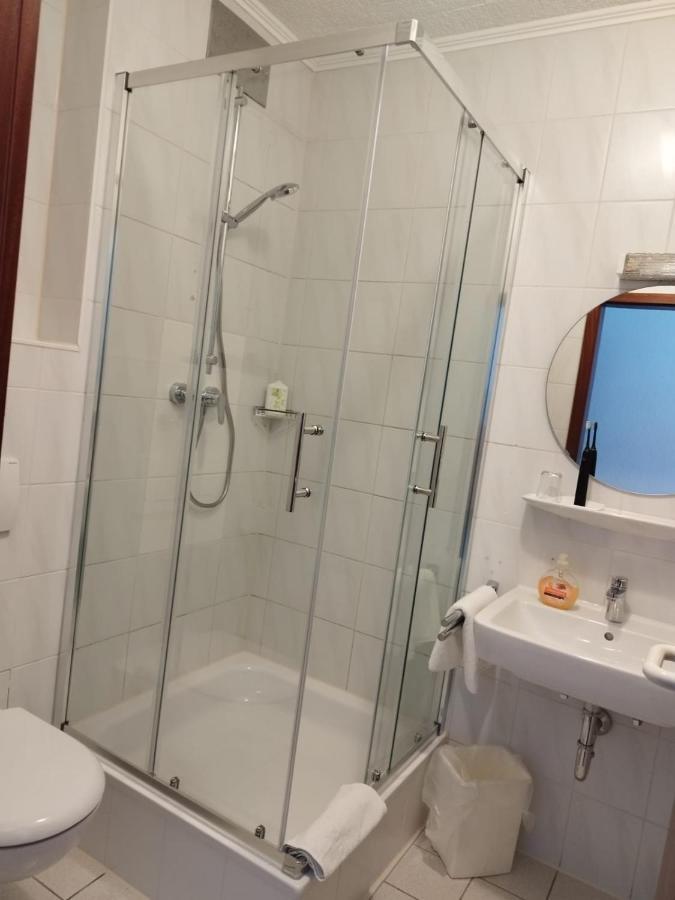 Hotel Sonnenkeller نوي أولم المظهر الخارجي الصورة